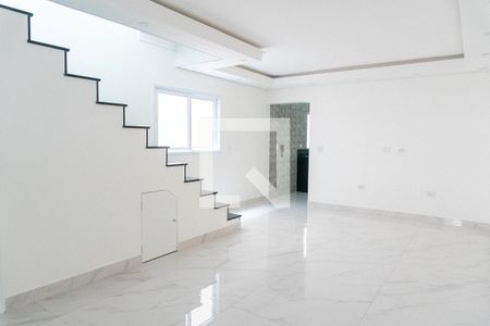 Sala 1 de casa para alugar com 3 quartos, 160m² em Conjunto Residencial Jardim Canaa, São Paulo