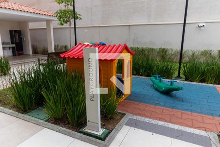 Apartamento para alugar com 32m², 2 quartos e sem vaga Apartamento para alugar com 32m², 2 quartos e sem vagaÁrea comum - Playground