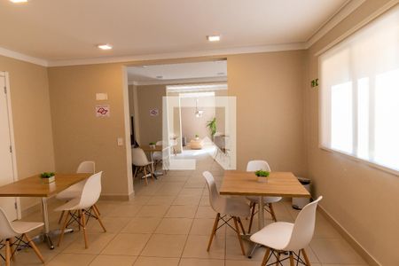 Apartamento para alugar com 32m², 2 quartos e sem vaga Apartamento para alugar com 32m², 2 quartos e sem vagaÁrea comum - Salão de festas