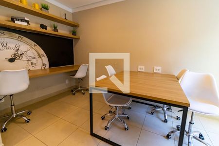 Apartamento para alugar com 32m², 2 quartos e sem vaga Apartamento para alugar com 32m², 2 quartos e sem vagaWork Space