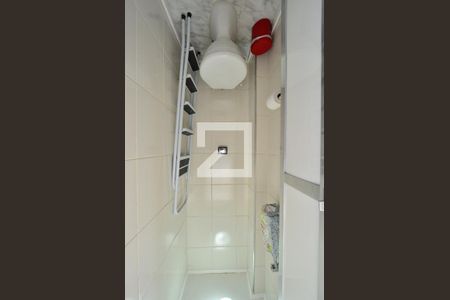 Apartamento à venda com 76m², 3 quartos e 1 vagaÁrea de Serviço