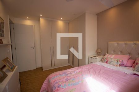 Apartamento à venda com 226m², 3 quartos e 3 vagasSuíte 1