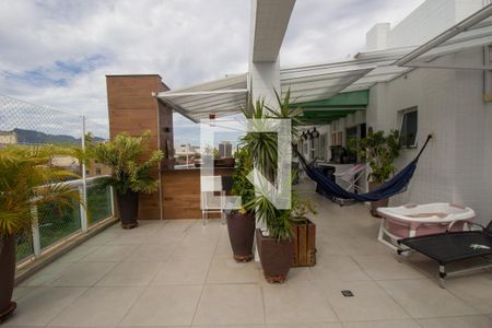 Apartamento à venda com 226m², 3 quartos e 3 vagasVaranda