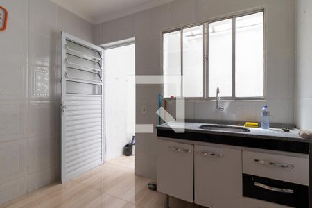Casa de condomínio à venda com 63m², 2 quartos e 1 vaga Casa de condomínio à venda com 63m², 2 quartos e 1 vagaCozinha