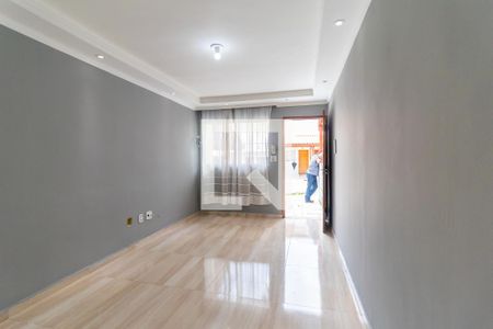 Sala de casa de condomínio à venda com 2 quartos, 63m² em Parada Xv de Novembro, São Paulo
