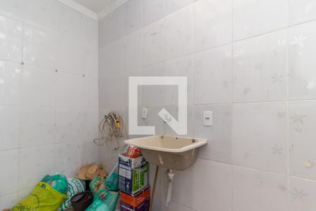 Casa de condomínio à venda com 63m², 2 quartos e 1 vaga Casa de condomínio à venda com 63m², 2 quartos e 1 vagaÁrea de Serviço