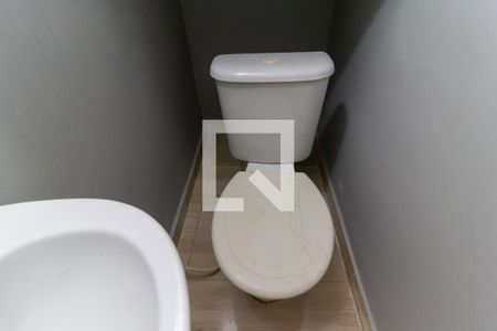 Casa de condomínio à venda com 63m², 2 quartos e 1 vaga Casa de condomínio à venda com 63m², 2 quartos e 1 vagaLavabo