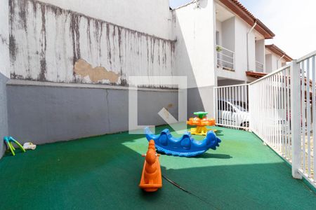 Casa de condomínio à venda com 63m², 2 quartos e 1 vaga Casa de condomínio à venda com 63m², 2 quartos e 1 vagaÁrea comum - Playground