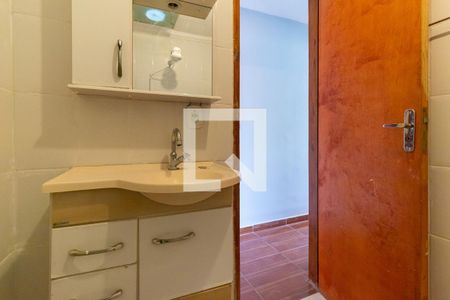 Casa de condomínio à venda com 63m², 2 quartos e 1 vaga Casa de condomínio à venda com 63m², 2 quartos e 1 vagaBanheiro