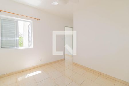 Sala de apartamento à venda com 2 quartos, 55m² em Guajuviras, Canoas
