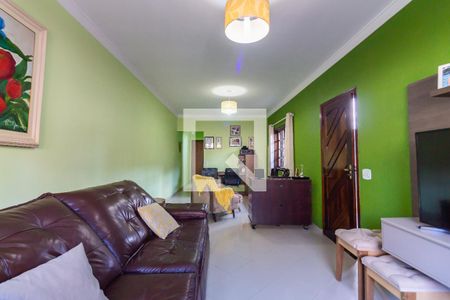 Sala  de casa à venda com 3 quartos, 204m² em Umuarama, Osasco