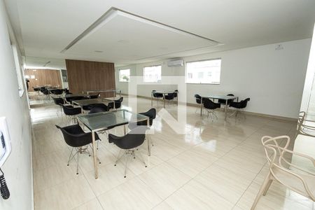 Apartamento para alugar com 40m², 2 quartos e 1 vaga Apartamento para alugar com 40m², 2 quartos e 1 vagaSalão de festas