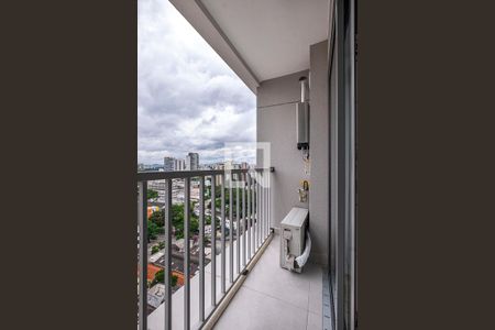 Studio - Varanda de kitnet/studio para alugar com 1 quarto, 27m² em Pinheiros, São Paulo