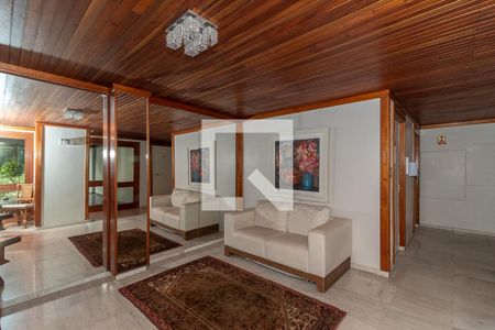 Apartamento à venda com 156m², 3 quartos e 1 vaga Apartamento à venda com 156m², 3 quartos e 1 vagaHall de entrada