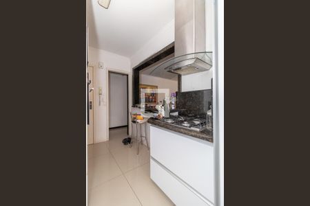 Apartamento à venda com 156m², 3 quartos e 1 vaga Apartamento à venda com 156m², 3 quartos e 1 vagaCozinha