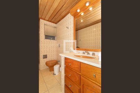 Apartamento à venda com 156m², 3 quartos e 1 vaga Apartamento à venda com 156m², 3 quartos e 1 vagaBanheiro