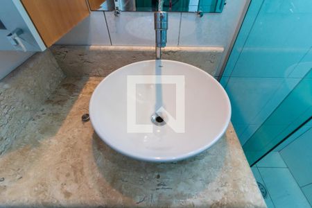 Apartamento à venda com 57m², 2 quartos e 1 vaga Apartamento à venda com 57m², 2 quartos e 1 vagaBanheiro - torneira