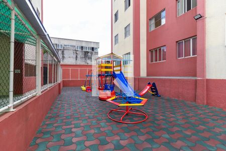 Apartamento à venda com 57m², 2 quartos e 1 vaga Apartamento à venda com 57m², 2 quartos e 1 vagaÁrea comum - Playground