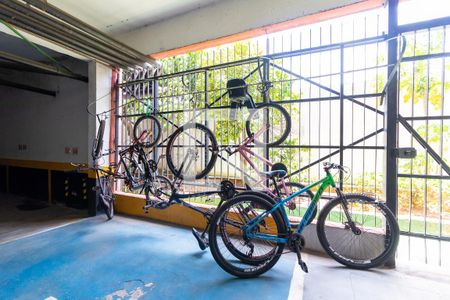 Apartamento à venda com 57m², 2 quartos e 1 vaga Apartamento à venda com 57m², 2 quartos e 1 vagaBicicletário