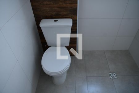 Banheiro de apartamento para alugar com 2 quartos, 65m² em Centro, Cotia