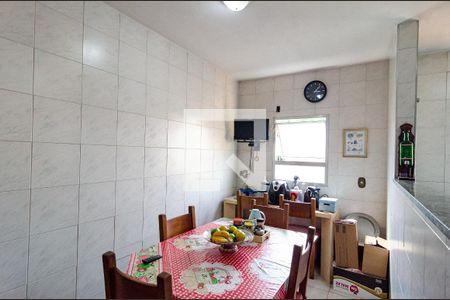 Casa à venda com 330m², 5 quartos e 4 vagasCozinha