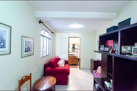 Casa à venda com 330m², 5 quartos e 4 vagasSala 2