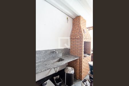 Casa à venda com 330m², 5 quartos e 4 vagasChurrasqueira