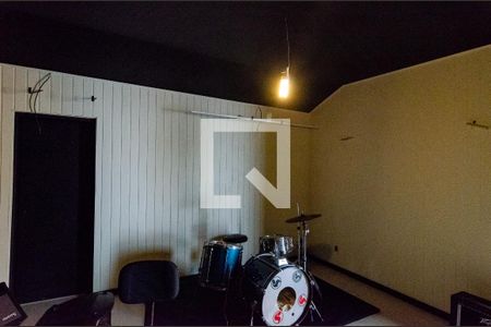 Casa à venda com 330m², 5 quartos e 4 vagasStúdio 1