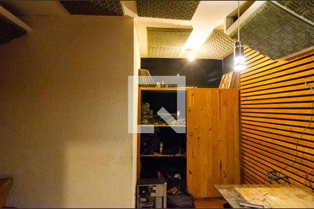 Casa à venda com 330m², 5 quartos e 4 vagasStúdio 4