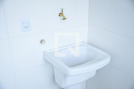 Apartamento para alugar com 65m², 2 quartos e sem vagaCozinha e Área de Serviço