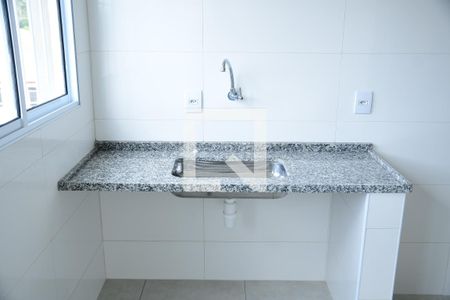 Apartamento para alugar com 65m², 2 quartos e sem vagaCozinha e Área de Serviço