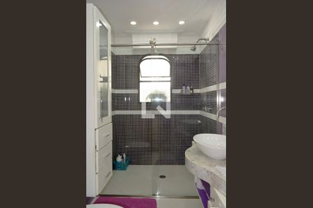 Apartamento à venda com 350m², 3 quartos e 4 vagasBanheiro da Suíte 1