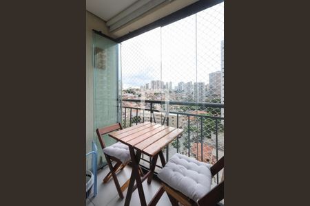 Sacada de apartamento para alugar com 3 quartos, 70m² em Vila Nair, São Paulo