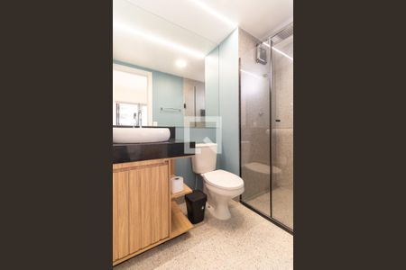 Banheiro de apartamento para alugar com 1 quarto, 29m² em Sumaré, São Paulo