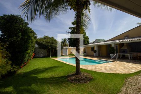 Casa à venda com 370m², 5 quartos e 3 vagas Casa à venda com 370m², 5 quartos e 3 vagasQuintal