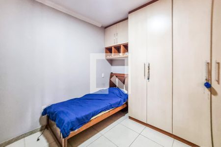 Casa à venda com 526m², 3 quartos e 6 vagasQuarto 2