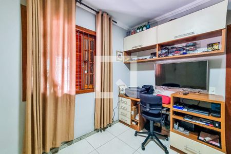 Casa à venda com 526m², 3 quartos e 6 vagasQuarto 2