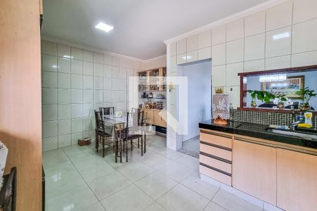 Casa à venda com 526m², 3 quartos e 6 vagasCozinha