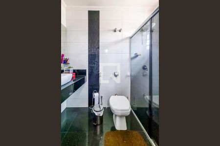 Casa à venda com 526m², 3 quartos e 6 vagasBanheiro da Suíte