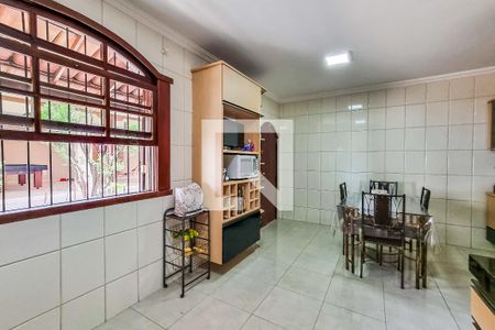 Casa à venda com 526m², 3 quartos e 6 vagasCozinha