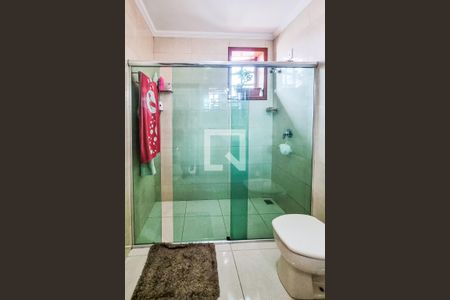 Casa à venda com 526m², 3 quartos e 6 vagasBanheiro 1