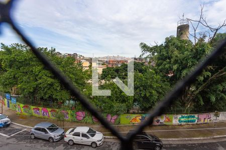 Casa à venda com 350m², 4 quartos e 4 vagasVista da suíte 