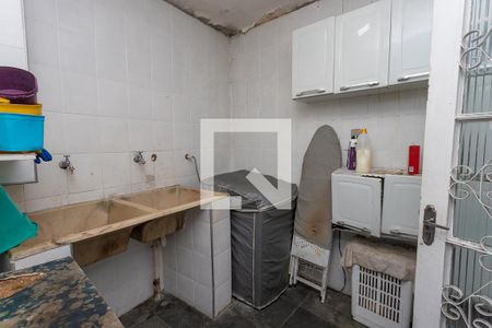 Casa à venda com 350m², 4 quartos e 4 vagasÁrea de serviço 