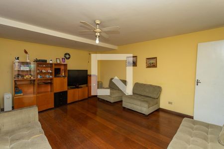 Sala de estar  de casa à venda com 4 quartos, 350m² em Jardim Miriam, São Paulo