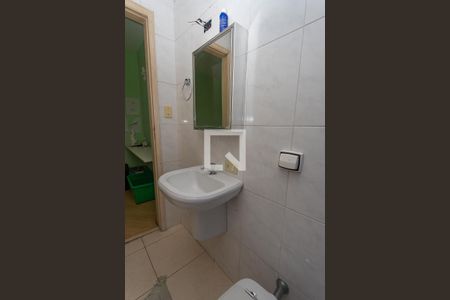 Casa à venda com 350m², 4 quartos e 4 vagasBanheiro da suíte 1