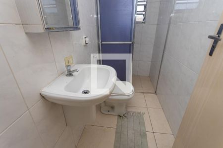 Casa à venda com 350m², 4 quartos e 4 vagasBanheiro da suíte 1