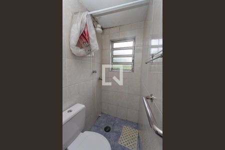 Casa à venda com 350m², 4 quartos e 4 vagasBanheiro social 1 