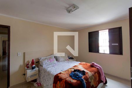 Casa à venda com 500m², 4 quartos e 3 vagas Casa à venda com 500m², 4 quartos e 3 vagasSuíte