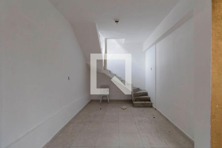 Casa à venda com 500m², 4 quartos e 3 vagas Casa à venda com 500m², 4 quartos e 3 vagasGaragem Lateral