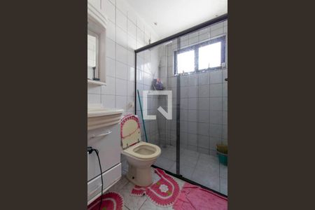 Casa à venda com 500m², 4 quartos e 3 vagas Casa à venda com 500m², 4 quartos e 3 vagasBanheiro